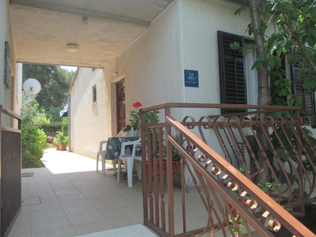Apartment Artusi Pula Ruang foto